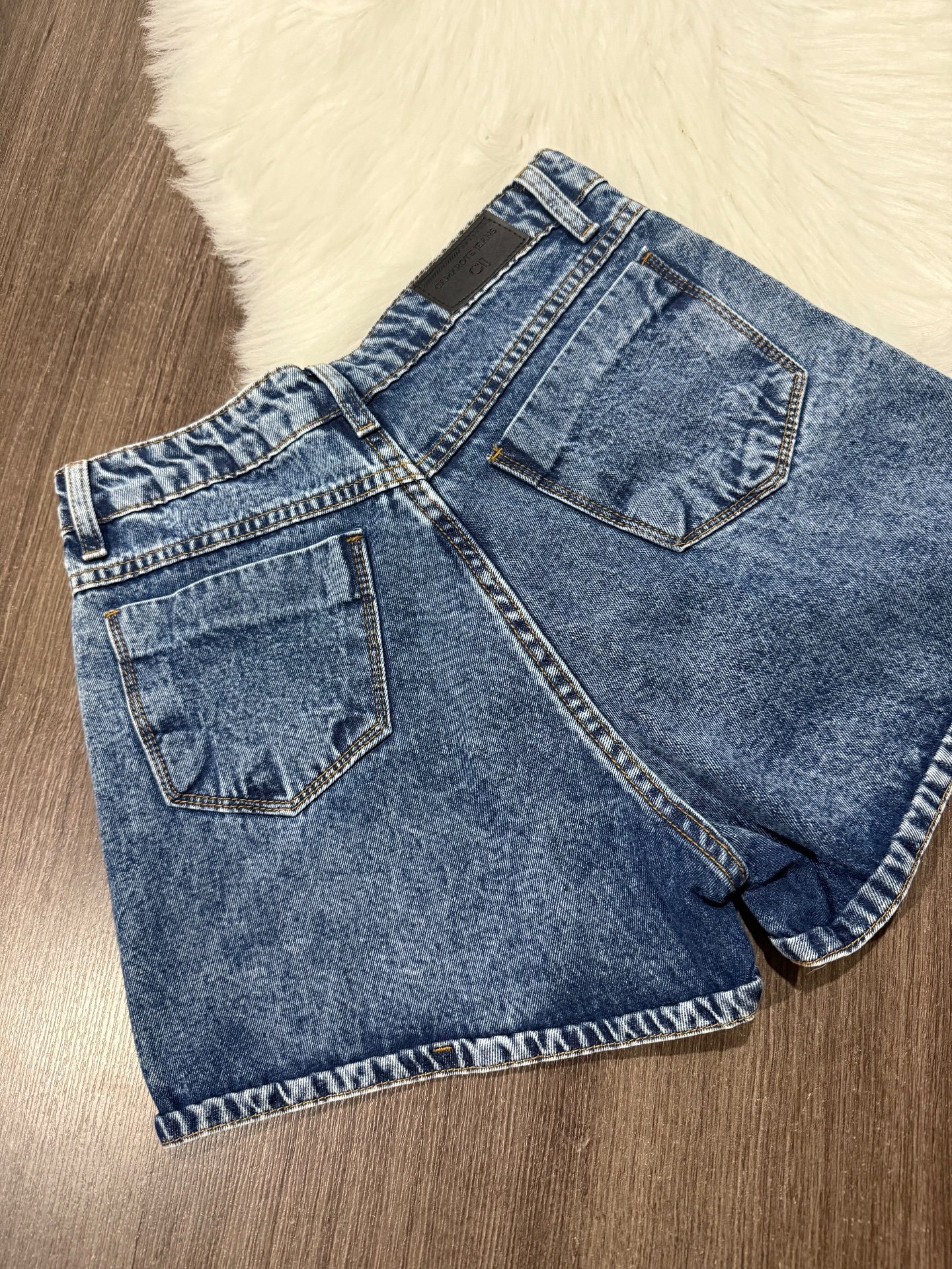 Shorts jeans bordado - imagem 3